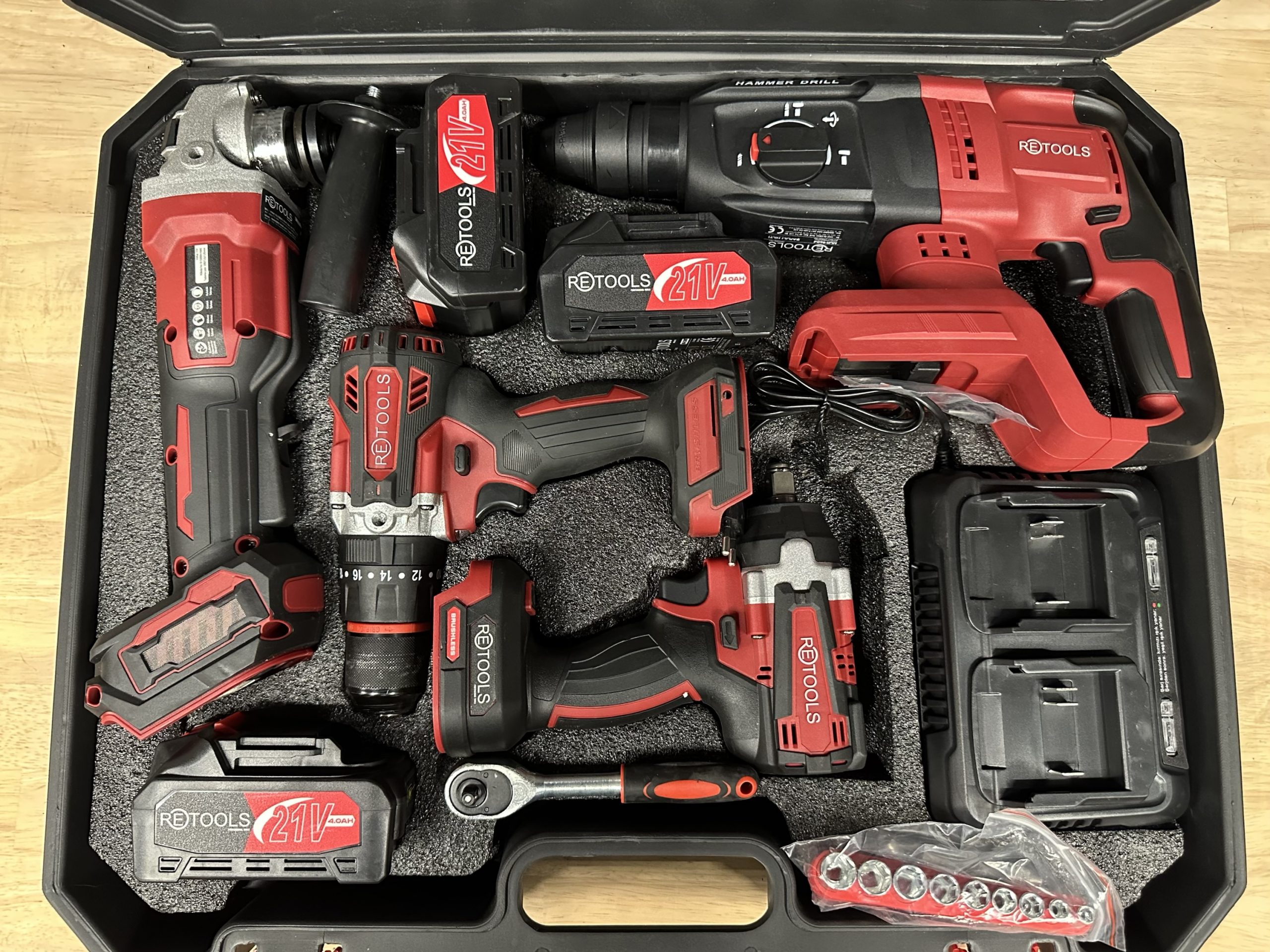 Kit 4 outils électroportatif RETOOLS 21V 4Ah – Image 2